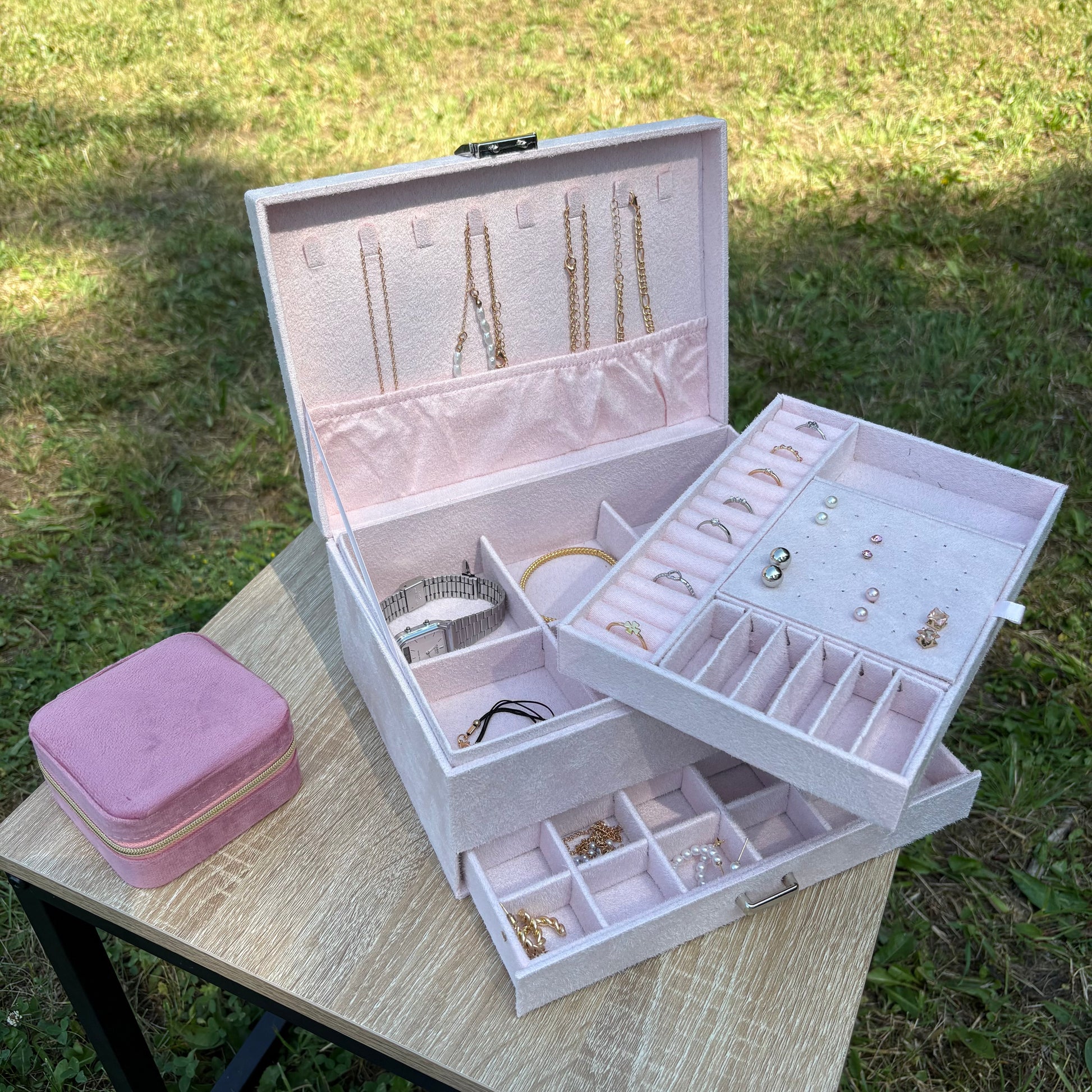 Boite à bijoux Bordeaux en velours - Rose